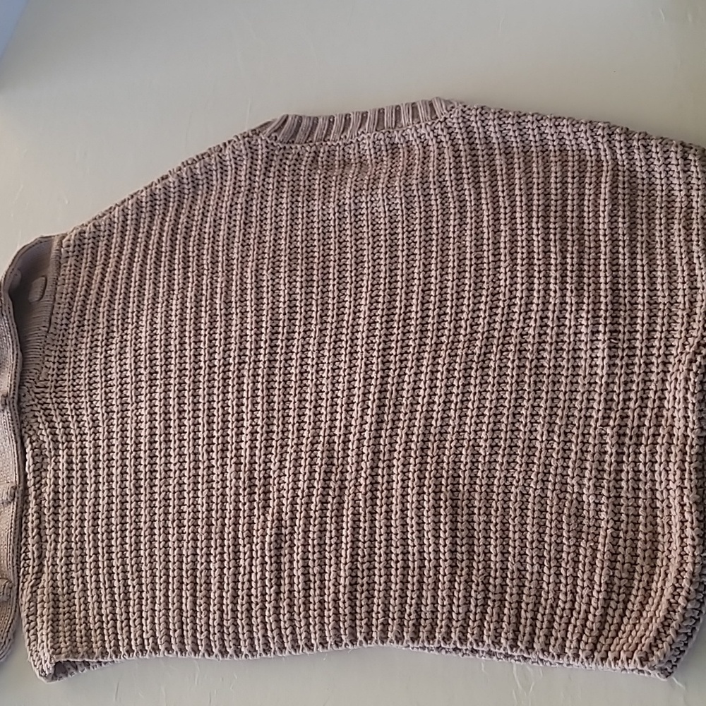 Moon & Madison Women's Sweater Sz Small Blush Tan Soft Cropped Bubble Dot Sleeve - Picture 5 of 8